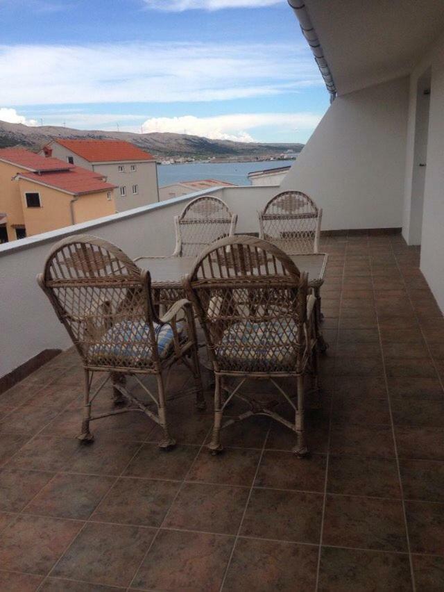 Apartment Perka 1 Pag Town Kültér fotó