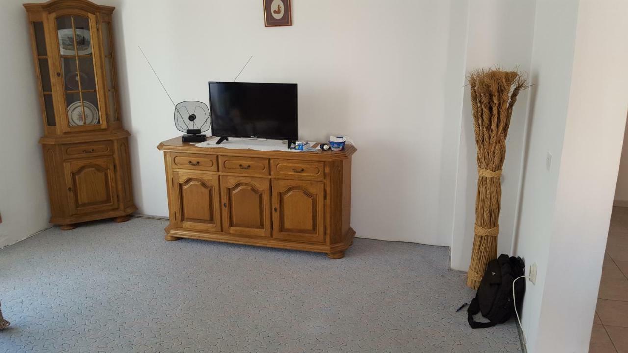 Apartment Perka 1 Pag Town Kültér fotó